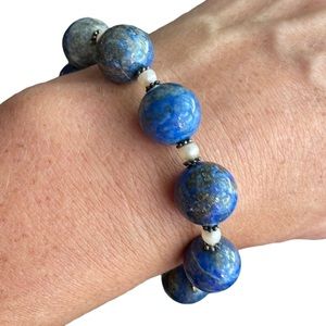Lapis lazuli & pearl bracelet
